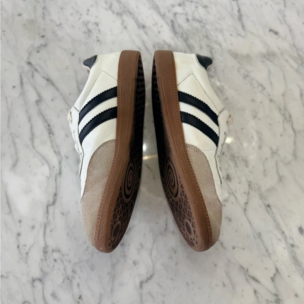 Botique Forte Classic White and Black Women’s Sneakers Size 39 / 8.5 - Picture 3 of 5